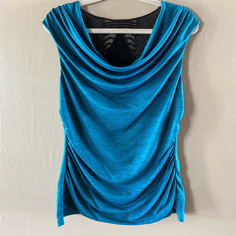 Women’s Sleeveless Top